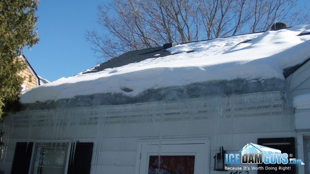 Ice dam in St. Cloud that was removed by the Ice Dam Guys®